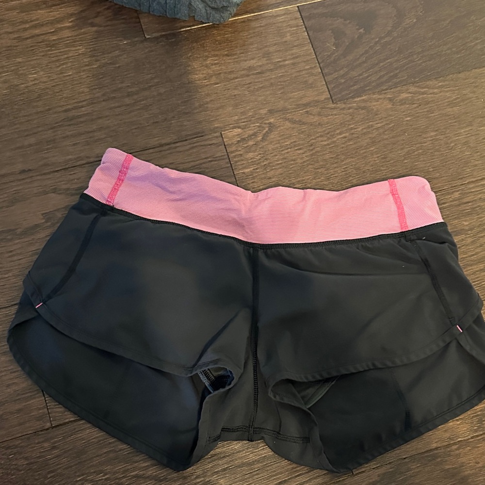 Lululemon Women's Athletic Shorts with Pink Waistband